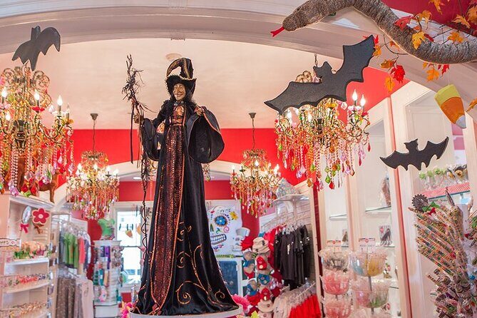 Sugar Skulls & Tequila - Who Is This Tour Best For?