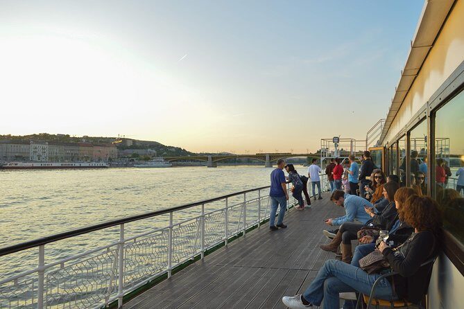Summer Time Booze Cruise Budapest Sightseeing Danube Tour - What Makes This Tour Stand Out?