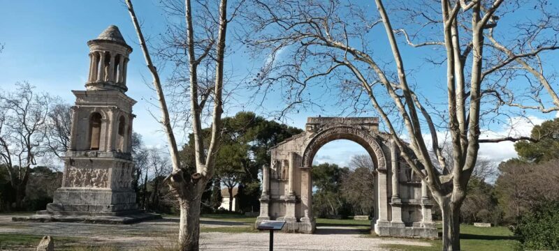 Summer Tour, 4 Days/3 Nights, Discover Provence by Electric Bike - An Overview of the Tour Experience