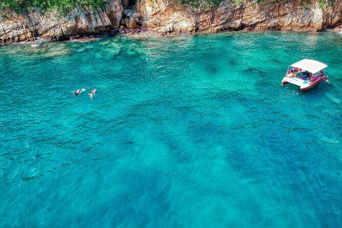 Sun, Sea & Streets: Beach Day + Snorkel Adventure & City Tour - Key Points