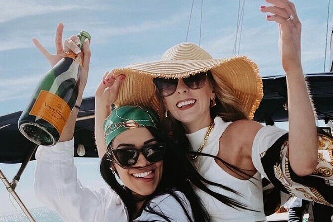 Suncoast Sailing's Day Sailing Experience! - Setting the Scene for Your Sailing Adventure