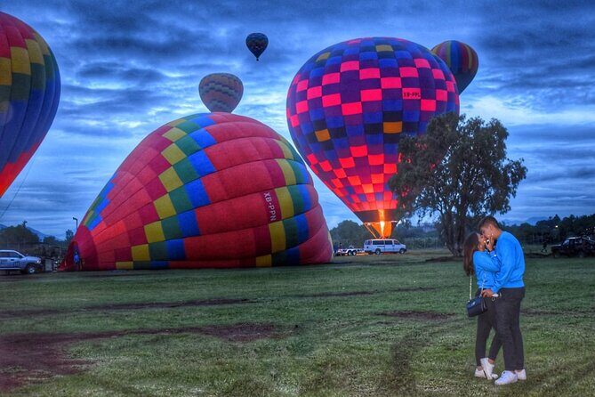Sunrise HotAir Balloon Adventure Over Teotihuacan's Pyramids - A Deep Dive Into the Sunrise Hot Air Balloon Experience