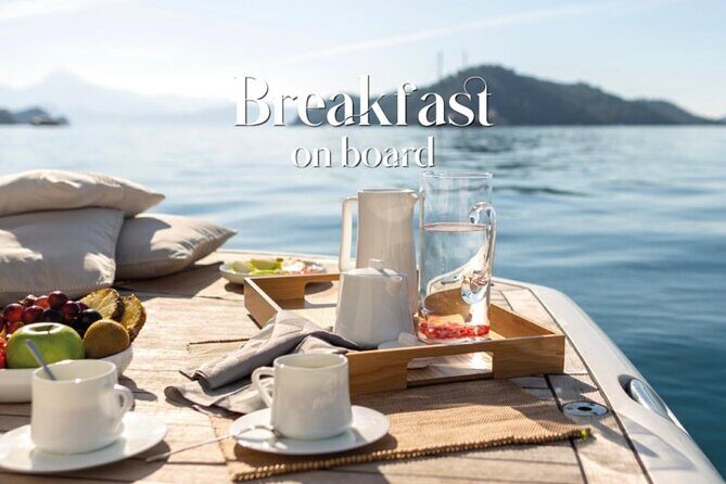 Sunrise Private Boat Tour from Positano, Praiano, Amalfi - An in-depth look at the Sunrise Private Boat Tour