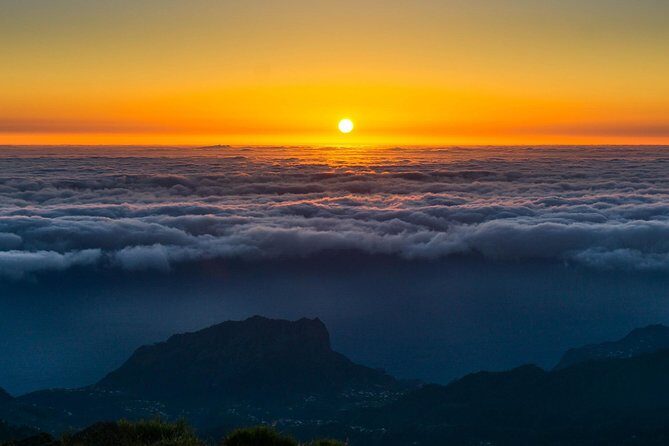 Sunrise Tour @ Pico Do Areiro | Half Day 4x4 Tour - FAQs