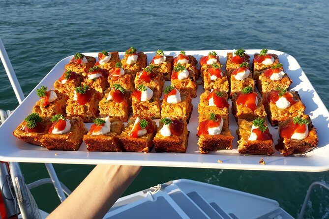 Sunset 3-Hour Cruise from Darwin with Dinner and Sparkling Wine - Key Points