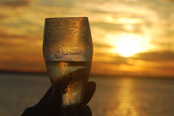 Sunset 3-Hour Cruise from Darwin with Dinner and Sparkling Wine - The Food and Drinks
