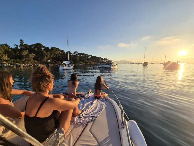 Sunset at the Lérins Islands from a private boat in Cannes - Key Points