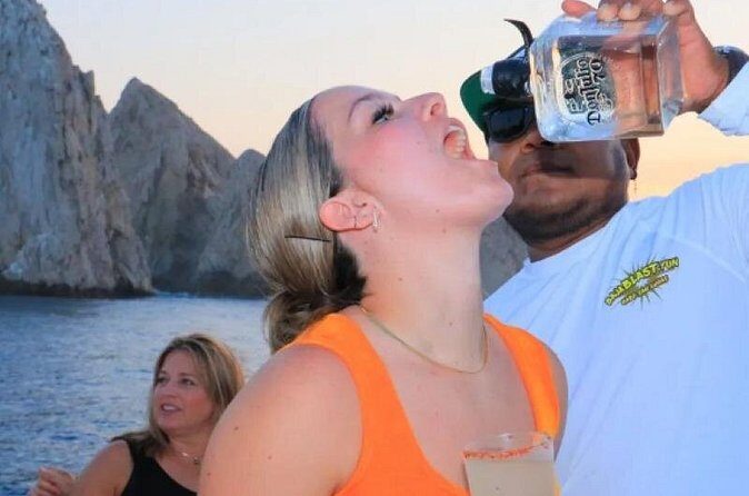 Sunset Boat Tour Includes Open Bar and Dinner - Final Thoughts