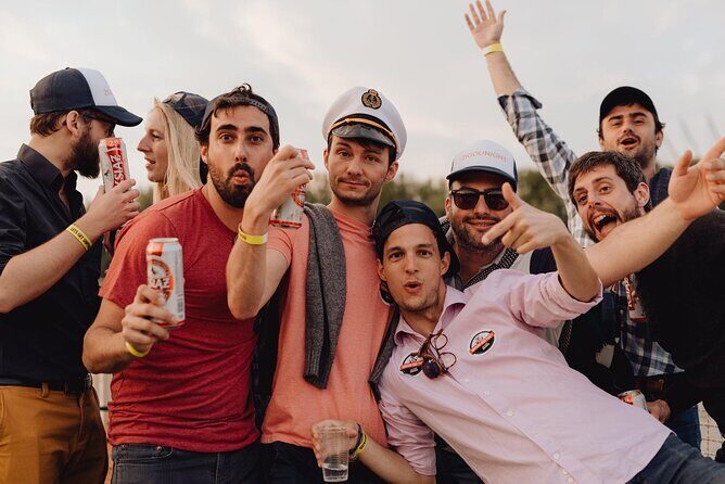 Sunset Boat Tour with Unlimited Drinks in Warsaw - Key Points