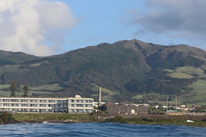 Sunset boat trip in Ponta do Cintrão - FAQs About the Sunset Boat Trip in Ponta do Cintrão