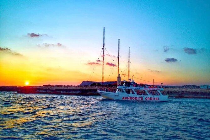 Sunset Boat Trip to Cape Greco and Blue Lagoon - A Friendly Look at the Sunset Boat Trip to Cape Greco and Blue Lagoon