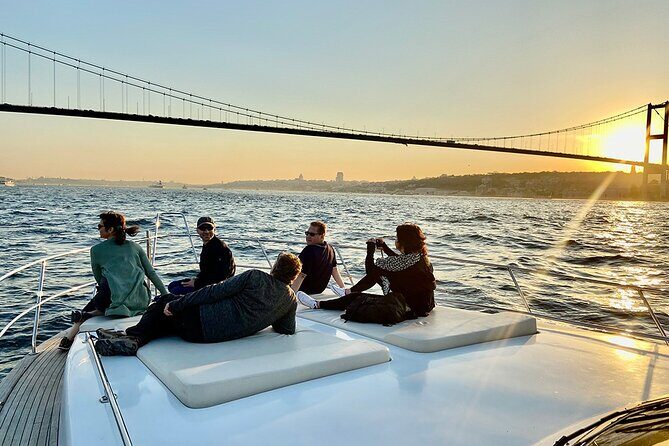 Sunset Bosphorus Yacht Tour in Istanbul - The Experience in Practice