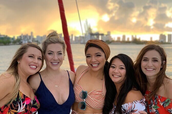 Sunset Catamaran Cruise in Ft. Lauderdale - Key Points