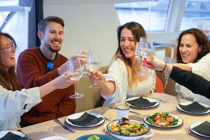 Sunset Catamaran: Small Group, Drinks, Snacks & Dinner Upgrade - Who Is This Tour Best For?