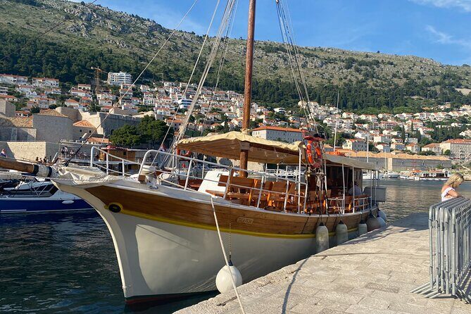 Sunset Cruise | Cocktail Experience on Board around Dubrovnik - A Closer Look at the Dubrovnik Sunset Cocktail Cruise