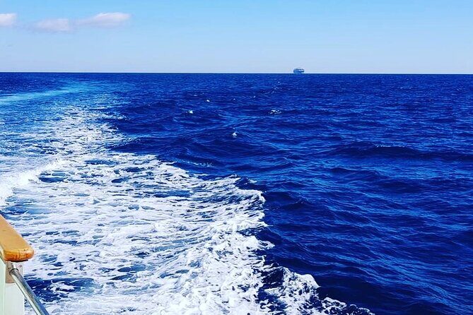 Sunset Cruise Lisbon | VIP Yacht Lisbon Party - FAQ