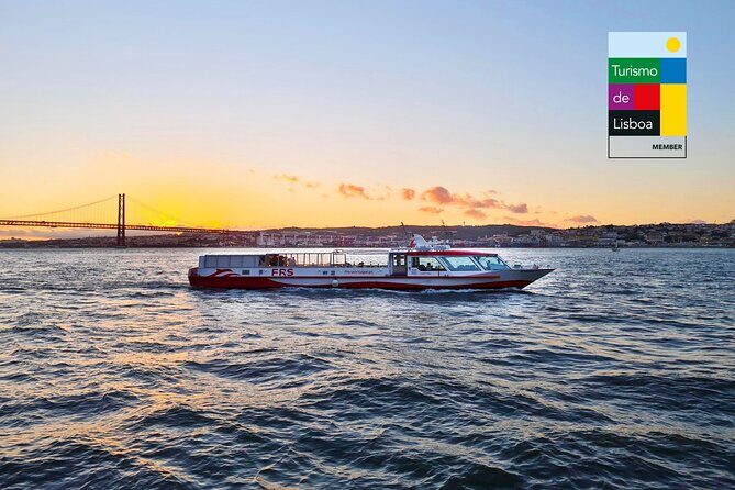 Sunset cruise on Tagus river with Welcome Drink included - Key Points