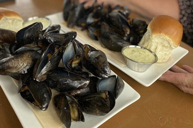 Sunset Dinner Cruise on North America's LARGEST Solar Boat! (6PM) - Key Points