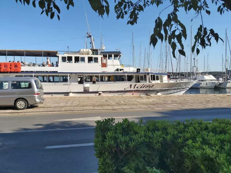 SUNSET DOLPHIN WATCHING BOAT TOUR - An Overview of the Sunset Dolphin Watching Boat Tour