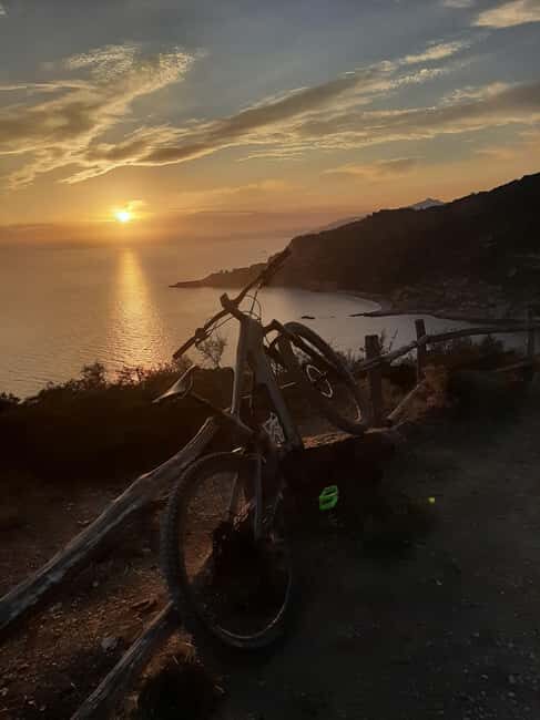 Sunset E-Bike Tour: The Magic of Capoliveri and Sunset Vibes - Sunset E-Bike Tour: The Magic of Capoliveri and Sunset Vibes