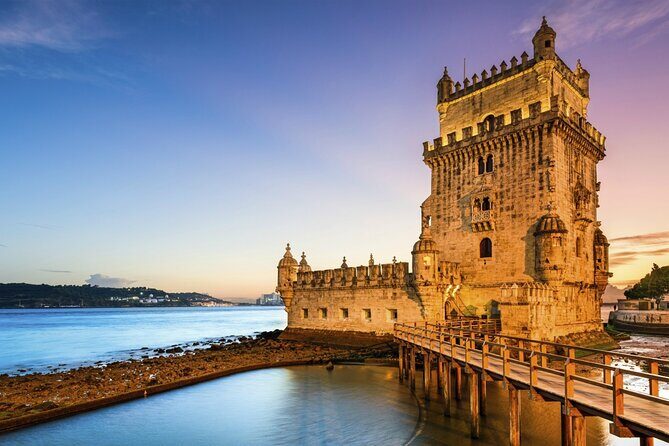 Sunset Experience: Lisbon Boat Cruise with Music and a Drink - FAQ