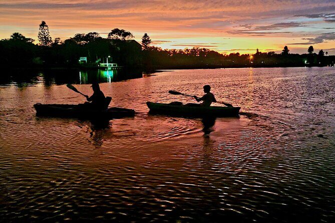 Sunset Glow Kayak Tour - Key Points