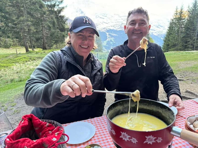 Sunset Hike with Cheese Fondue in Wengen - Key Points