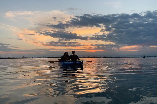 Sunset Kayak Tour in Venice: Discovering the Citys Canals - An Honest Look at the Sunset Kayak Experience in Venice