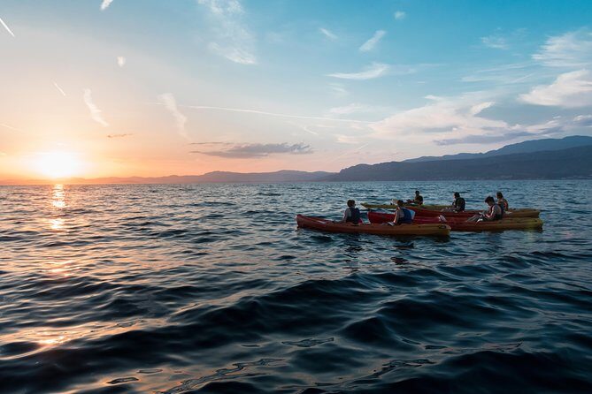 Sunset Kayaking - Sunset Kayaking on Brac Island: A Review of the Experience