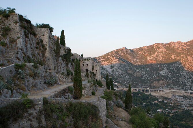 Sunset Klis Fortress Tour From Split with Sightseeing bus - Key Points