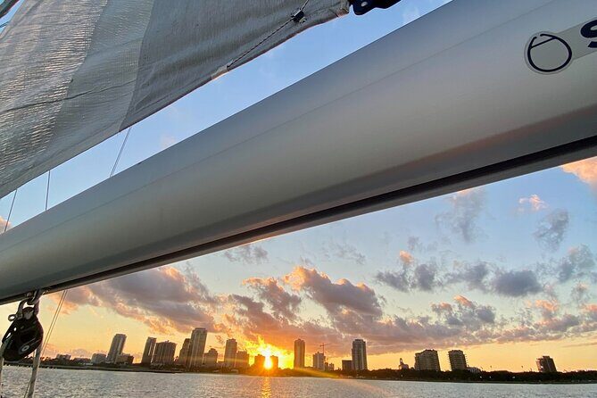 Sunset Luxury Sail on Tampa Bay - Who Will Love This Tour?