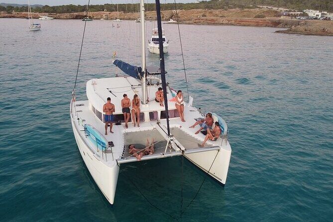 Sunset on a catamaran: from Es Vedrá to Cala Conta - Additional Details