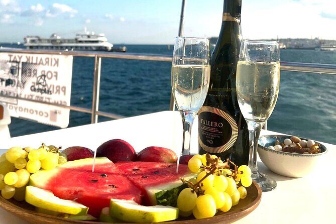 Sunset or Daytime Istanbul Guided Luxury Yacht Cruise with Snacks - The Honest Assessment: What the Reviews Tell Us