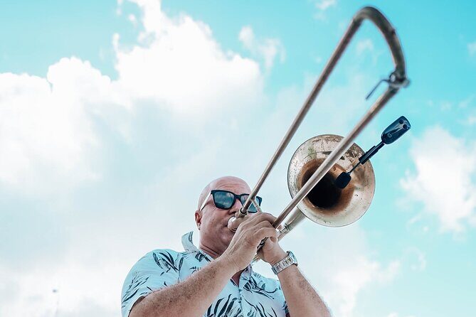 Sunset Party at Isla Mujeres! Round Transportation from Cancun - What the Tour Offers and Why It Matters