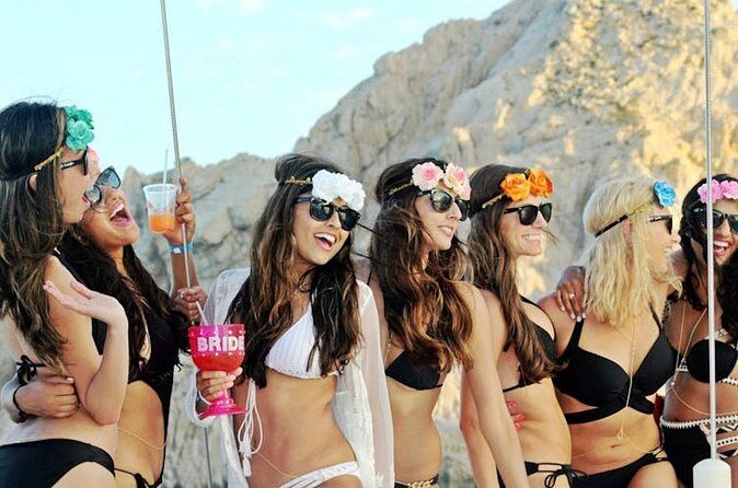 Sunset Party Cruise at Los Cabos - Practical Tips for Booking and Enjoying