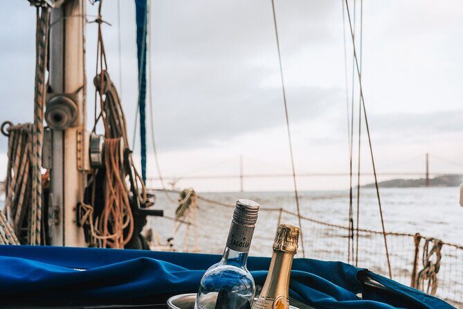 Sunset Sailboat Tejo River Tour 2h - What to Expect from the Sunset Sailboat Tour