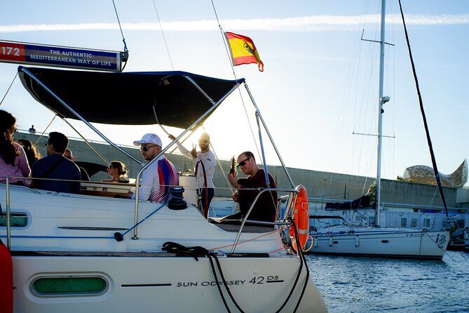 Sunset Sailing Experience w/ Live Spanish Guitar & Spanish Tapas - The Food and Drinks
