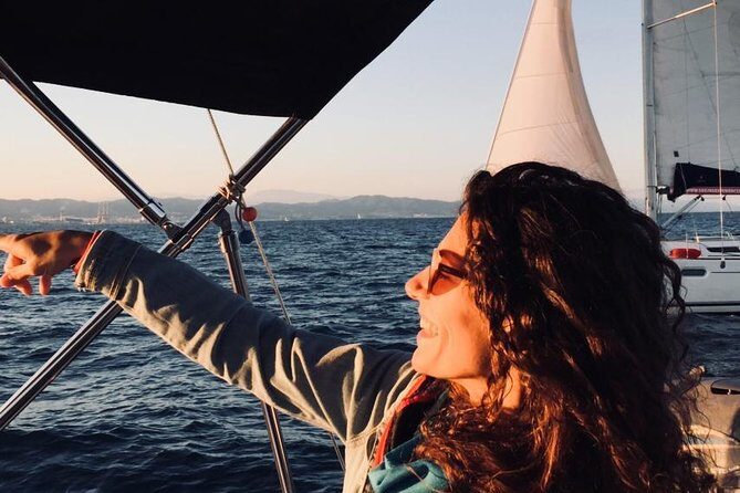 Sunset Sailing Experience w/ Live Spanish Guitar & Spanish Tapas - FAQ