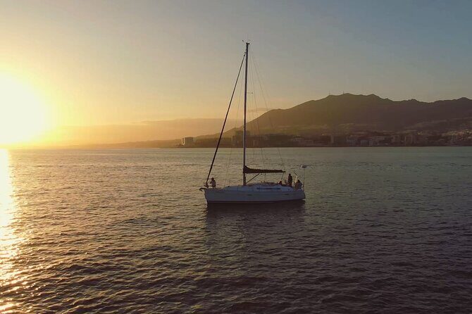 Sunset Sailing on a Private Sailboat Puerto Banús Marbella - What Is the Sunset Sailing Experience Like?