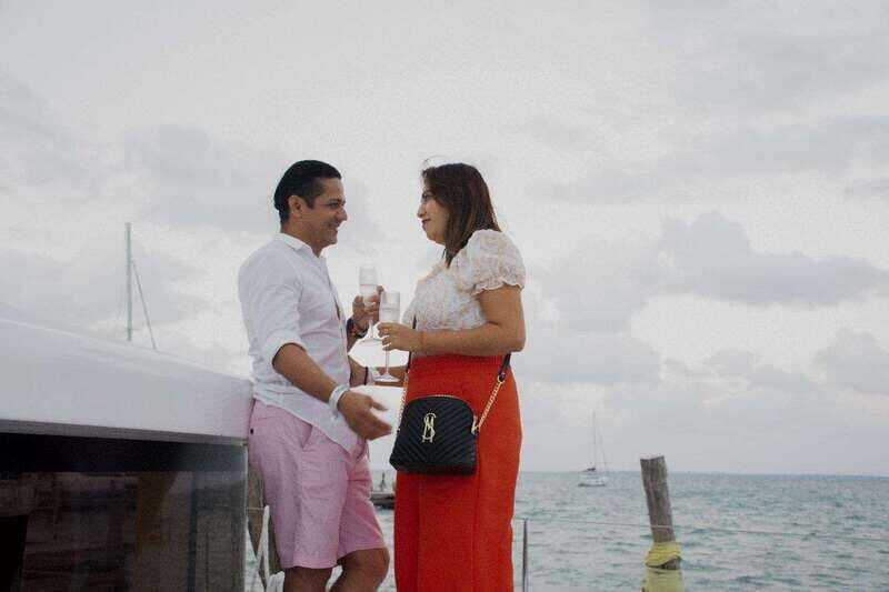 Sunset Sailing to Isla Mujeres with Cancún Transfer - The Inclusions and Extras: Knowing What You’re Paying For