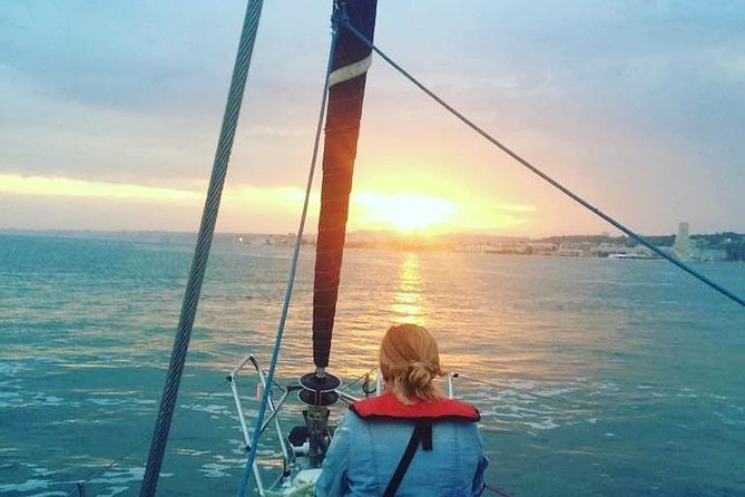 Sunset Sailing Tour On The Tagus River - Discovery-era statues and the feeling of Lisbon’s long reach
