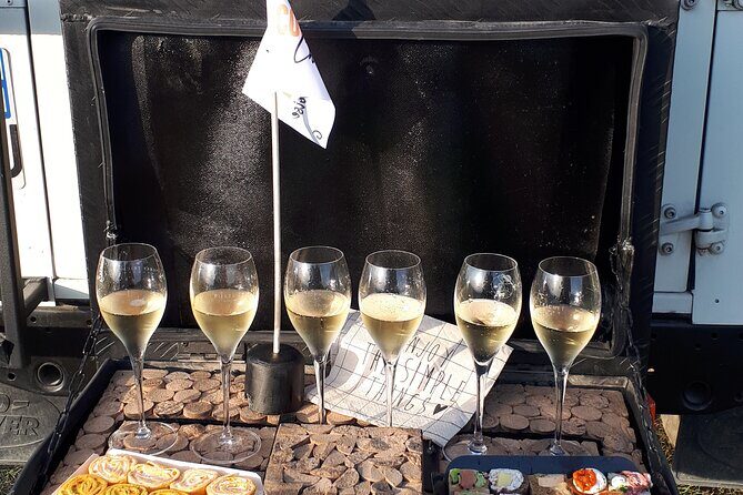 Sunset tasting sunset in the champagne vineyards - FAQs