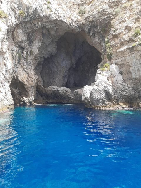 Sunset Tour and Searching Dolphins - Who Would Love This Experience?