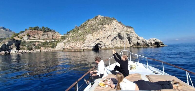 Sunset Tour and Searching Dolphins - FAQs