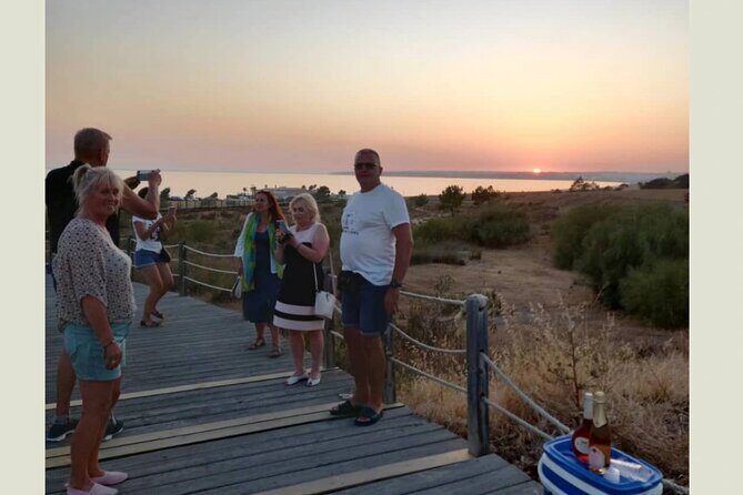 Sunset Tour - Champagne and Traditional Dinner - FAQs