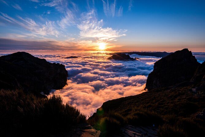 Sunset Tour @ Pico Do Areiro | Half Day 4x4 Tour - Exploring the Sunset Tour @ Pico do Areiro: A Guide to Madeira’s Best Viewpoint