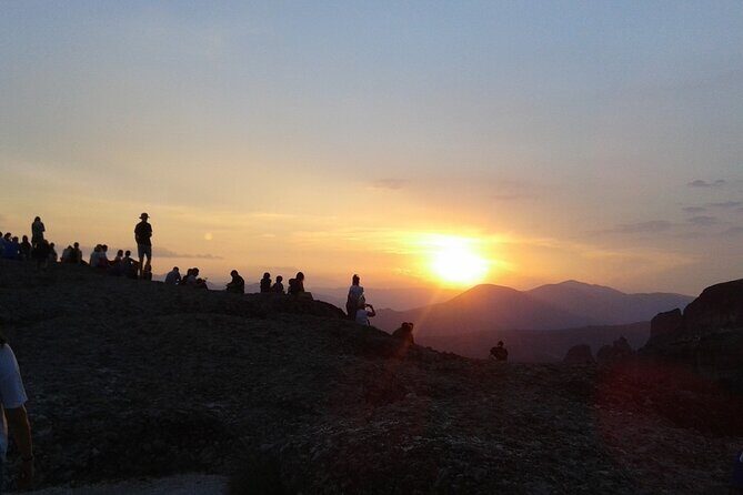 Sunset Tour to Meteora with Photo Stops - Detailed Breakdown of the Itinerary