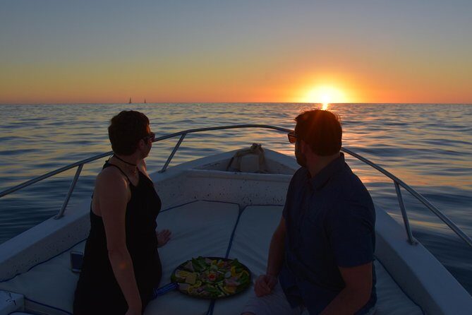 Sunset Whale Cruise in Cabo San Lucas - FAQ