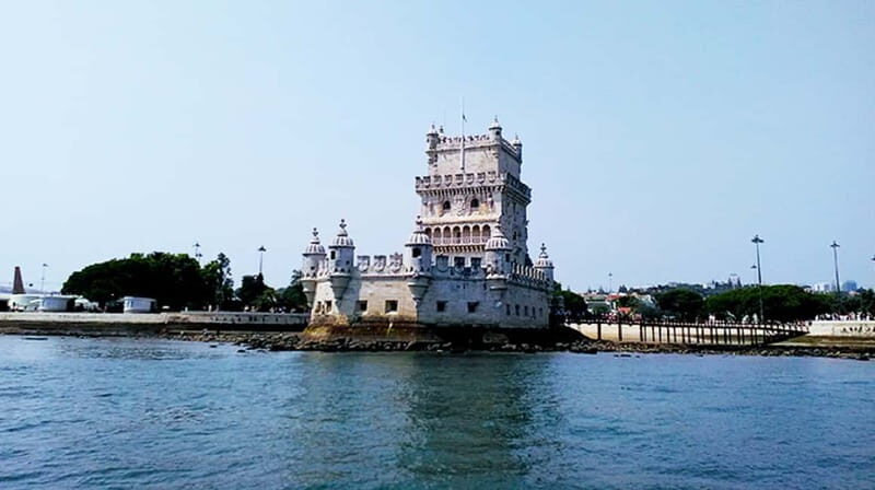 Sunset&Afternoon Sailing Boat Tour With Local Sailors - Key Points