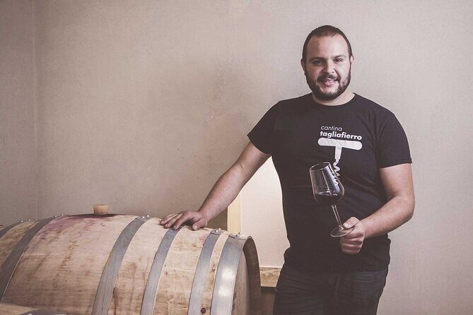 Sunsets Wine Tasting at Tagliafierro Winery - The Experience in Context